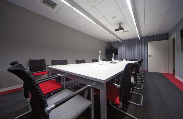 Huawei HD Video Conferencing System Deployed in the Office of Bank Pocztowy S.A.