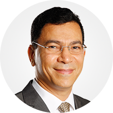 A head shot of Alaa Elshimy, Managing Director and Senior Vice President of Huawei Enterprise in the Middle East.