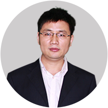 A head shot of Zhang Yao, a Senior Marketing Manager of Data Center Networks (DCNs) for Huawei's Datacom Product Line.